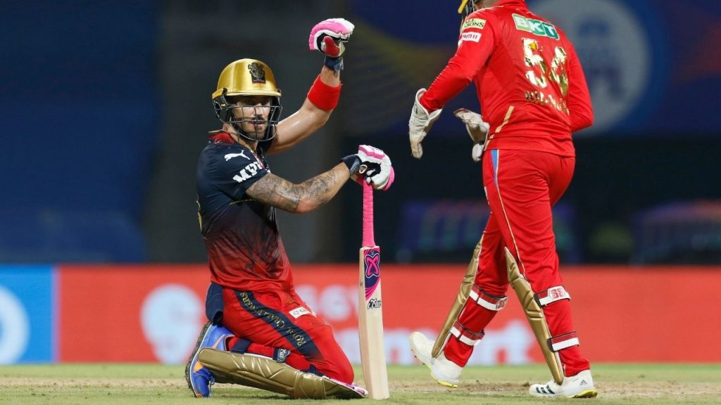 Why du Plessis wear pink gloves: Faf du Plessis highest score in IPL