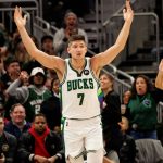 “The Bulls crowd was weak, I’ve had way worse in college”: Grayson Allen calls out Bulls fans for their ‘lackluster’ booing of him following Alex Caruso incident