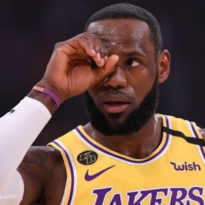 "LeBron James has got to stop whining, he's not playing winning basketball": Lakers and NBA fans react to Bron's latest onfield outburst after another tepid outing by his teammates
