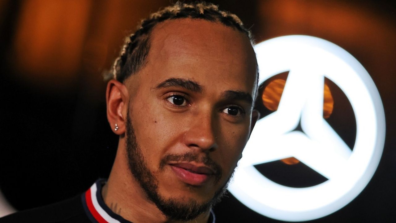 "Max isn't going to change" - F1 expert advises Lewis Hamilton to play Max Verstappen at his own game in the 2022 championship battle