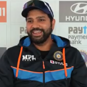 "Kaafi saare ann ban hue hain beech mein": Rohit Sharma hilariously realizes having messed up with his Hindi during press conference before IND vs SL Mohali Test