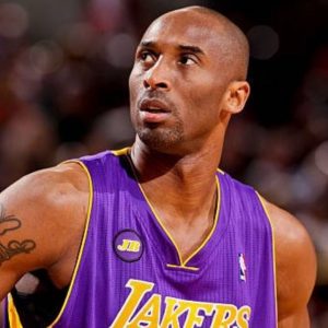 “Kobe Bryant said f**k it and give me the ball”: When the Black Mamba defied the coach’s instructions to hit the game winning shot