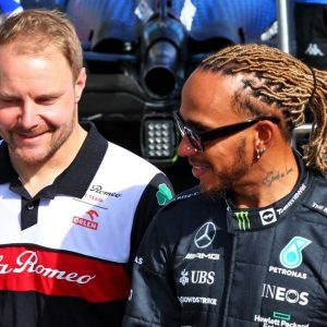 "It's nice to be able to battle with them" - Valtteri Bottas reveals how he feels watching Lewis Hamilton and Mercedes struggle
