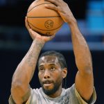 "Nothing, I didn't see it": Clippers head coach Ty Lue pretends that he didn't see Kawhi Leonard make 3s during pre-game warmup against the Warriors