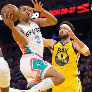 "Did Klay Thompson pull a Zaza Pachulia on Josh Richardson?": Steve Kerr blasts the Warriors superstar for committing a dangerous foul on the Spurs shooting guard