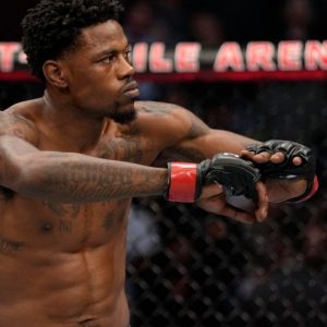 Kevin Holland and two other man took down a Gunman who open fired at Houston restaurant