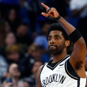 "Kyrie Irving is the most skilled player ever!": Evan Fournier builds on Andre Iguodala's statement, hypes up Uncle Drew after his 60-point performance tonight