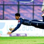 "Shubman Gill catch reminds me of the one Kapil Dev took in 1983 final": Twitterati compares Shubman Gill catch vs Lucknow Super Giants in IPL 2022 to Kapil Dev's