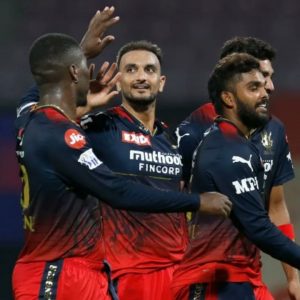 Most maiden overs in IPL: 2 maiden over in IPL bowlers list