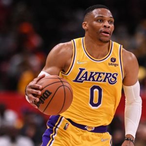 $200M Russell Westbrook likes tweet suggesting the LA Lakers misused him