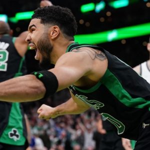 "Basketball gods are alive and well": Draymond Green pays a special mention to Jaylen Brown and Marcus Smart in light of Jayson Tatum's clutch layup