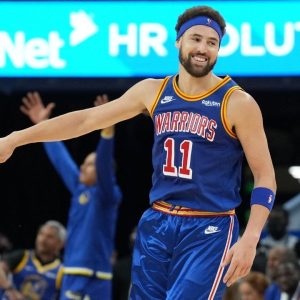 "This was Klay Thompson's best game so far! He only took 2 bad shots out of 22!": Steve Kerr talks about the Splash Brother's progress as he led the Warriors past the Lakers