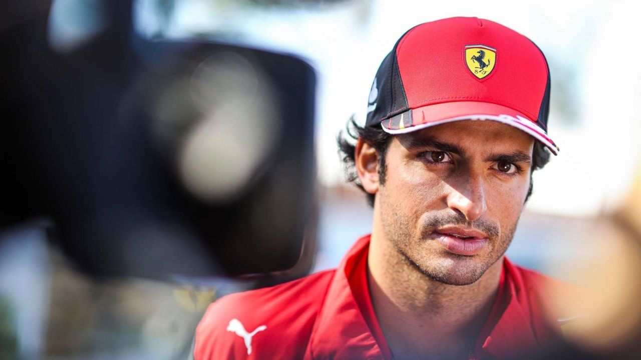 "Ferrari leaning more towards a one-year term"- Carlos Sainz and Ferrari are unable to agree on a contract extension that would suit both parties