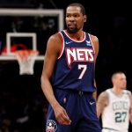 “There’s nothing basketball related that I struggle with, I disagree with you”: Kevin Durant checks Twitter user for claiming he couldn’t playmake