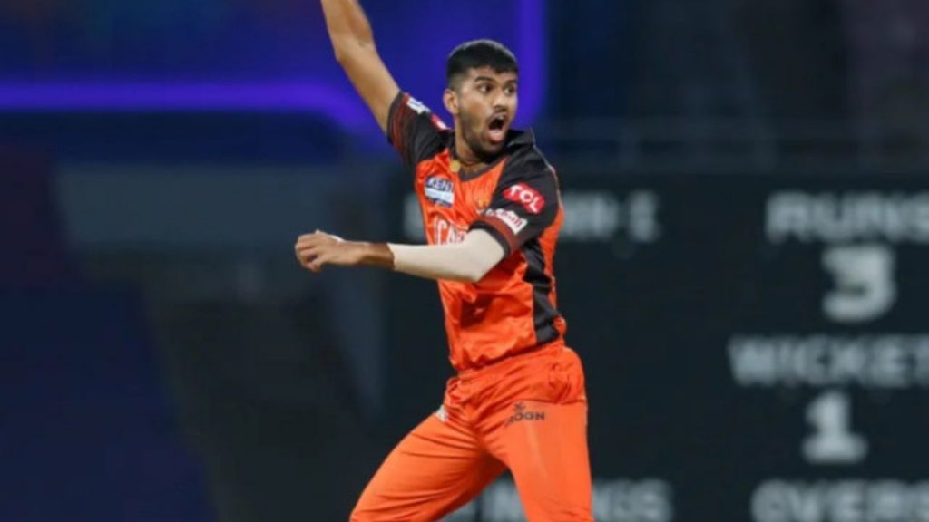 Why is Washington Sundar not playing today's IPL 2022 match between Sunrisers Hyderabad and Kolkata Knight Riders?