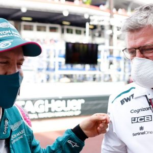 "They probably did it because I am here now"- Otmar Szafnauer jokingly suggests that Sebastian Vettel crashing in Australia was revenge for him leaving Aston Martin
