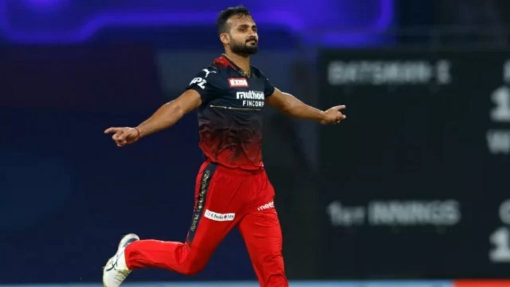 Most runs expensive spell in IPL: Most expensive 4 over in IPL history list