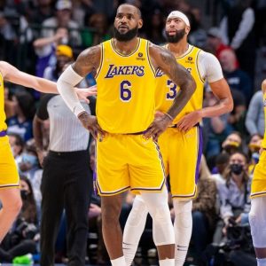 "If the Lakers would’ve made it to the playoffs, Tracy McGrady thinks they would’ve been a problem": Shannon Sharpe shares a clip of T-Mac saying LeBron James and the Lakers were built for the playoffs