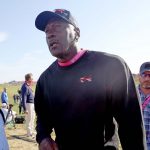 "We have to admit, this Michael Jordan guy is pretty good!": Bill Walton recalls when Michael Jordan first showed a glimpse of his insane ability