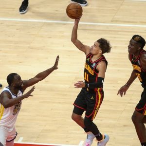 "I b*ttcracked Trae Young!": Hawks star falls prey to troll account as he shares controversial tweet about Draymond Green for all to see