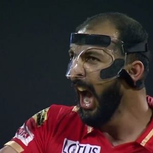 Bowling helmet Rishi Dhawan: Punjab Kings all-rounder dons rare bowling face shield in IPL 2022 match vs CSK
