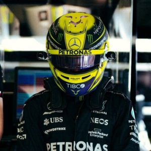 "There is nowhere else I want to be" - Lewis Hamilton vows to stick with Mercedes as they go through a rough patch