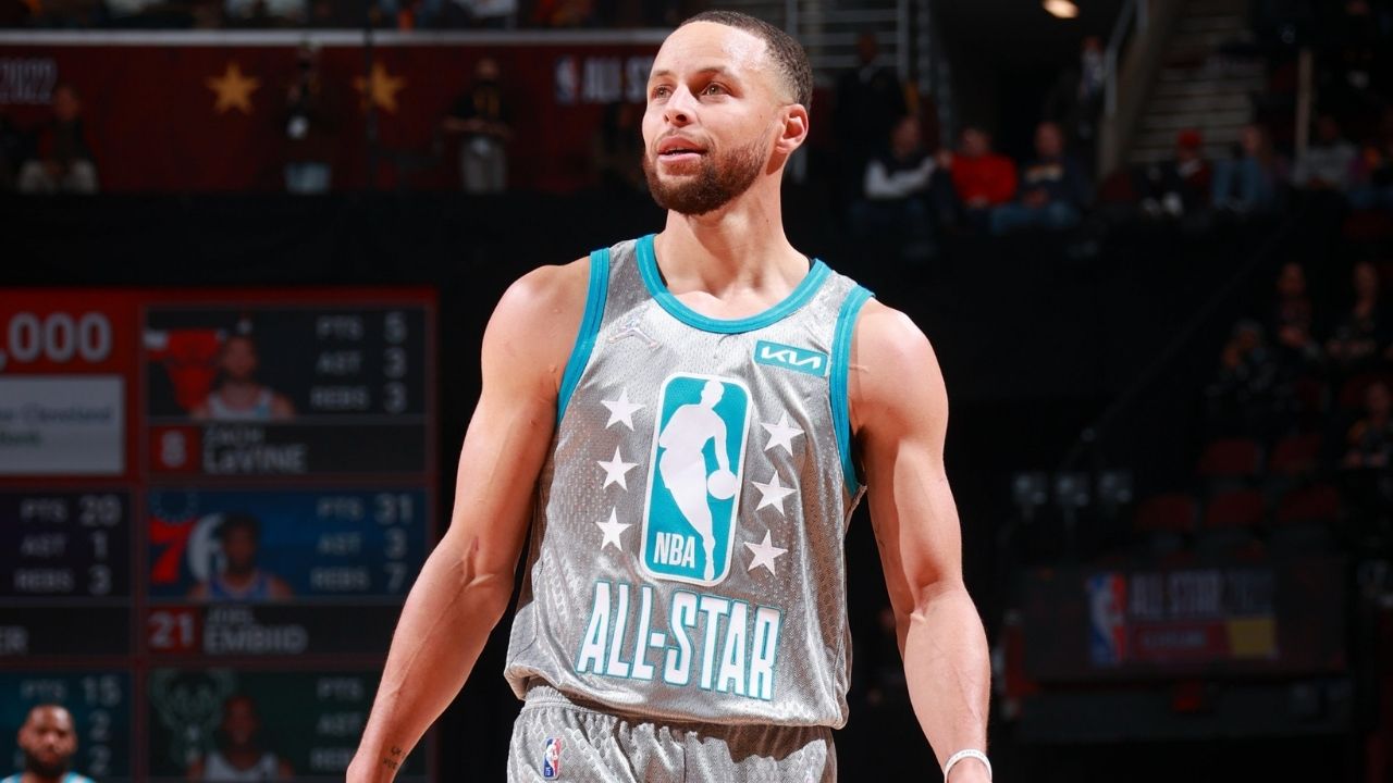 "Leave the follow-up, bro!!!": Warriors' Stephen Curry reacts emphatically to video of man flipping propane cans into a perfect stack like it's nothing