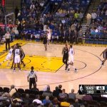 "This play for Steph Curry and Klay Thompson has been many a time by Michael Jordan's alma mater!": NBA Fans claim Mark Jackson's Elevator doors concept was nothing new, it was a staple at UNC