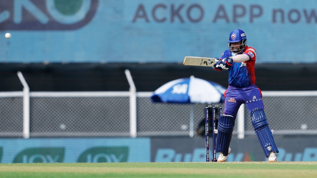 Prithvi Shaw vs KKR stats and last 5 innings list: Prithvi Shaw vs Umesh Yadav IPL record