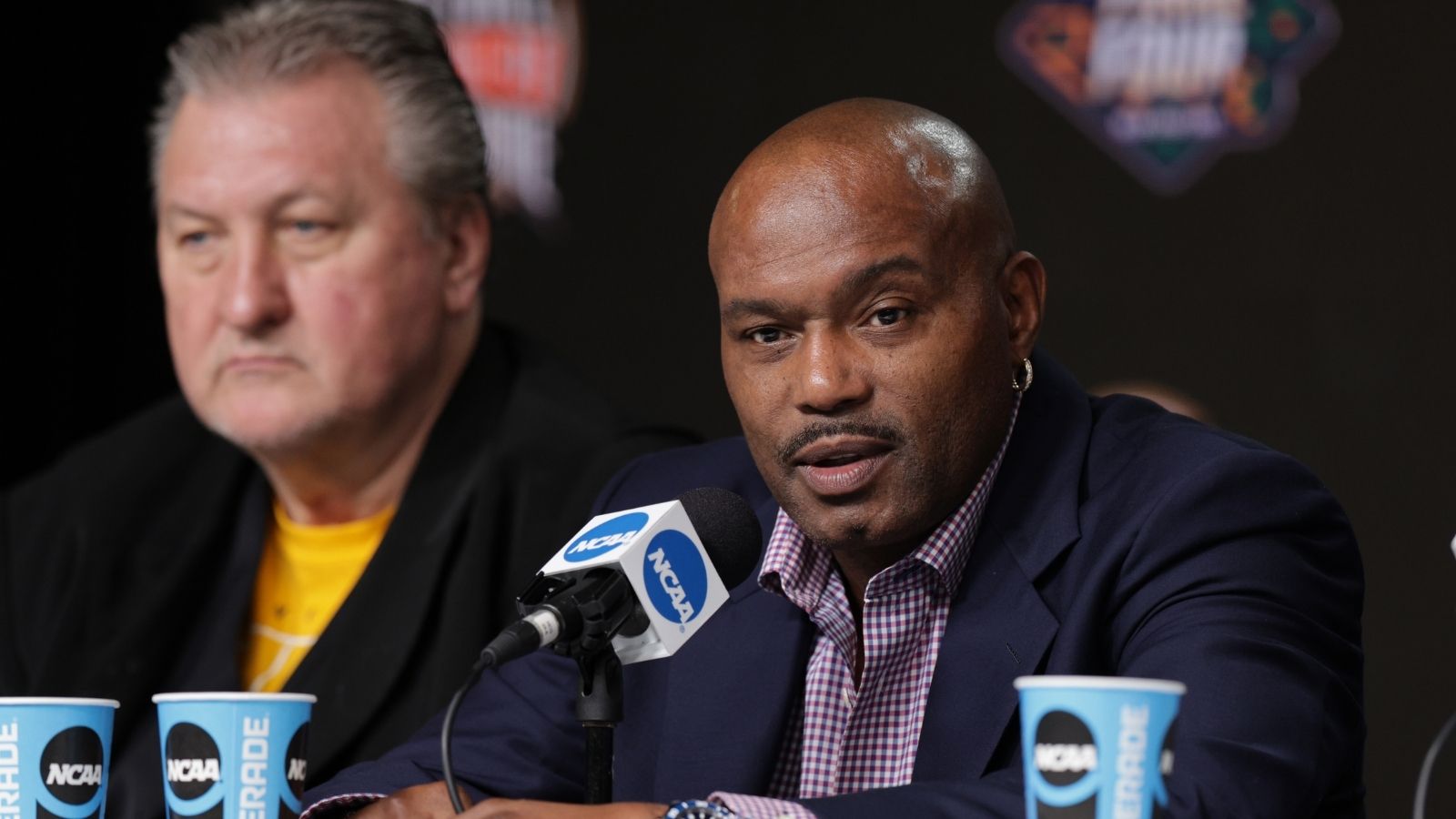 "Tim Hardaway took 'you miss a 100% of the shots you don't take' way too seriously!": When the Run TMC star made 0-17 shots in 1991, but still came out with a win