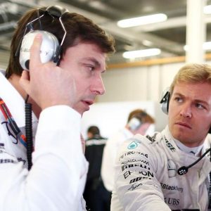 "He is the right man to lead such a team through such a difficult situation"– Nico Rosberg thinks it wouldn't be right to sack Toto Wolff