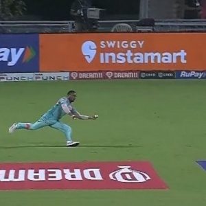 E Lewis cricketer catch video: Evin Lewis grabs sensational catch to dismiss Rinku Singh in KKR vs LSG IPL 2022 match