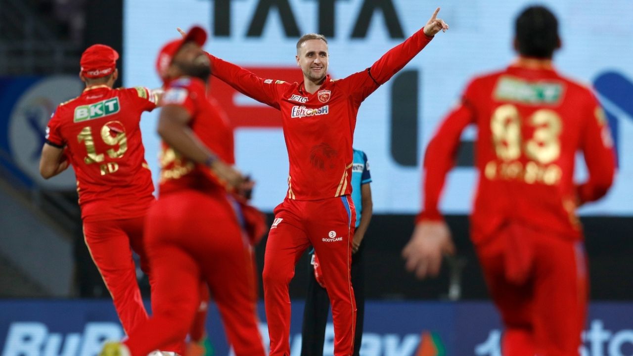 Why Delhi Capitals players wearing black armbands: Why Punjab Kings wearing black armbands in today IPL match 2022?