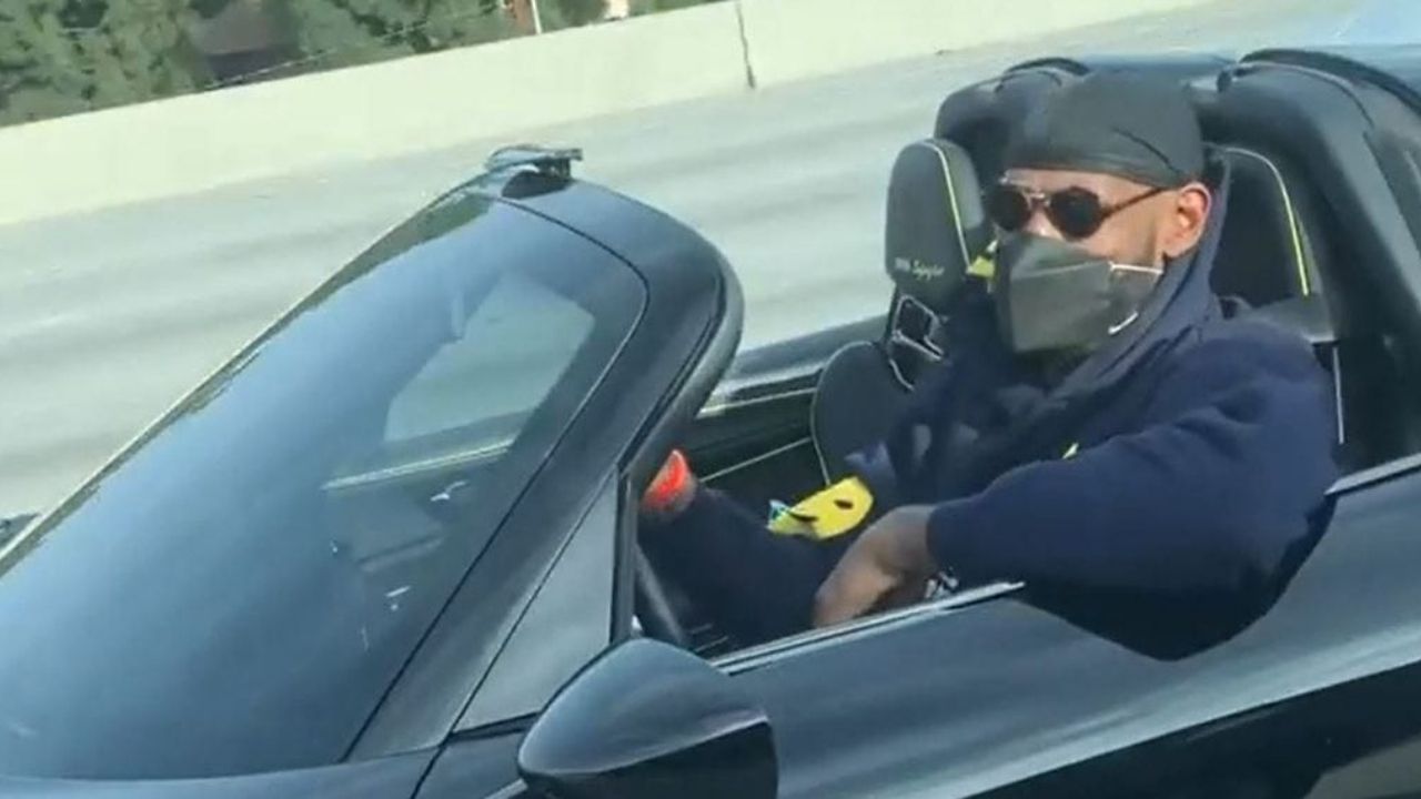 "LeBron James paid a $1.4 million bribe for a $845,000 Porsche 918 Spyder": When Lakers' superstar shelled out a monstrous amount after inking his 2-year, $85 million extension