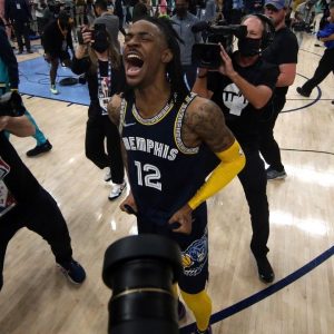 "Ja Morant has been watching Lebron James lie, and said I can do that": NBA Twitter reacts to the Grizzlies superstar's deceptive interview answer