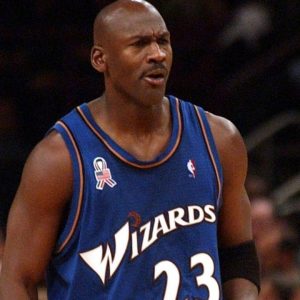 "Even at 40 years of age, Michael Jordan took things PERSONALLY against Ron Artest!" : Wizards elder statesman took his revenge on Bulls youngster by swatting his shot against backboard