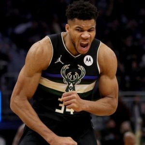 “Giannis Antetokounmpo has earned $85 million more than the top 3 picks of his 2013 NBA Draft… COMBINED”: Bizarre stat reveals just how accomplished The Greek Freak has been
