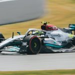 "He's going to finish close behind or even pass Sainz": Lewis Hamilton incredible recovery impresses F1 Twitter