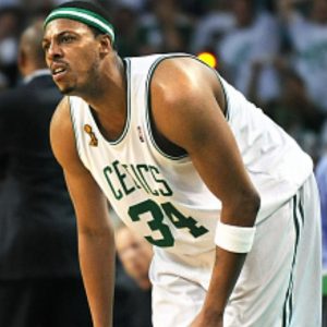 “Paul Pierce deserves a Golden Globe for his acting”: When Charles Barkley and Kenny Smith trolled the Celtics legend for leaving the court in the 2008 Finals to use the bathroom