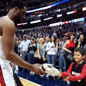 Dwyane Wade and Li Ning decided to throw caution to the wind and make 4 million dollar shoes like it was nothing.