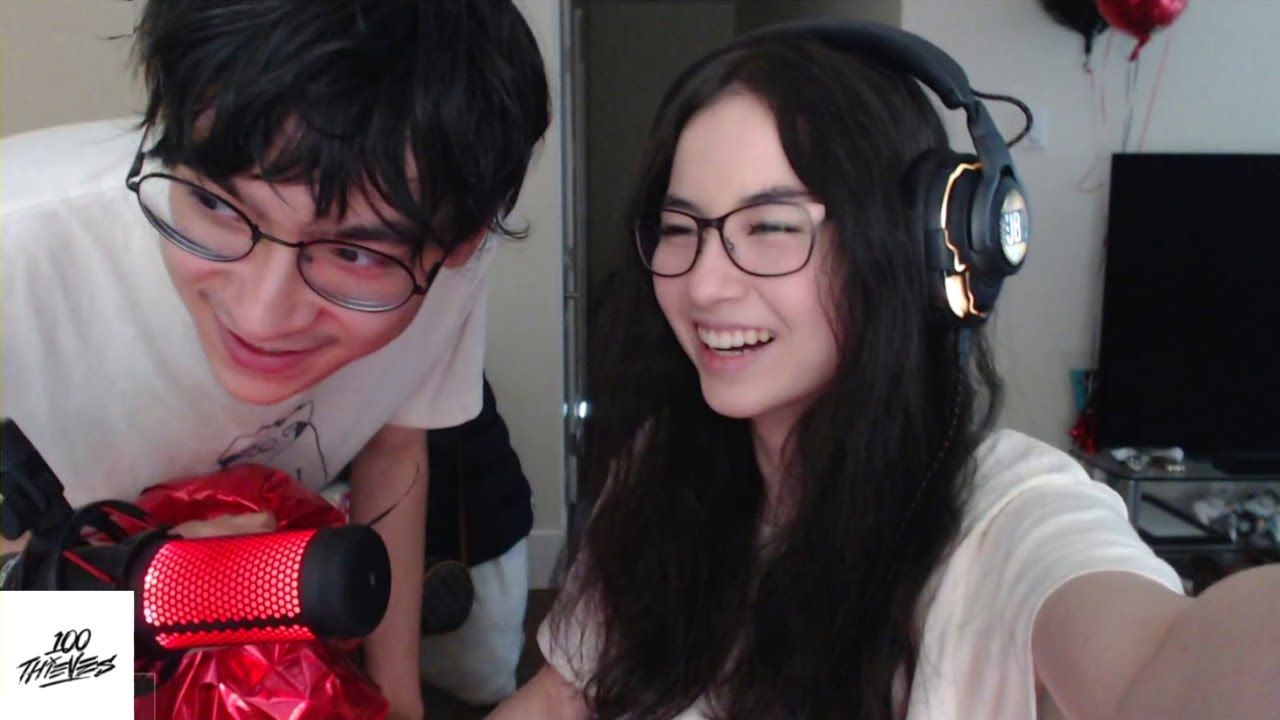 "Tyson! BRO! you can't do that": Tenz spoils Kyedae during their matchup against DZ