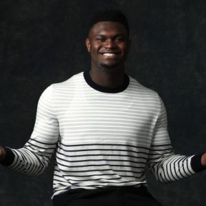 "Zion Williamson spent $900K to buy a mansion with a Batman Mural!": Pelicans' star spent almost a million dollars to secure Greg Monroe's home