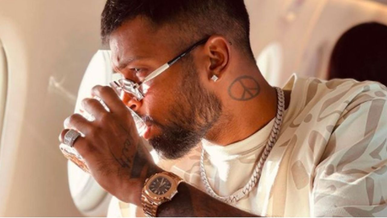 Hardik Pandya watch price: Who is elder Hardik or Krunal?