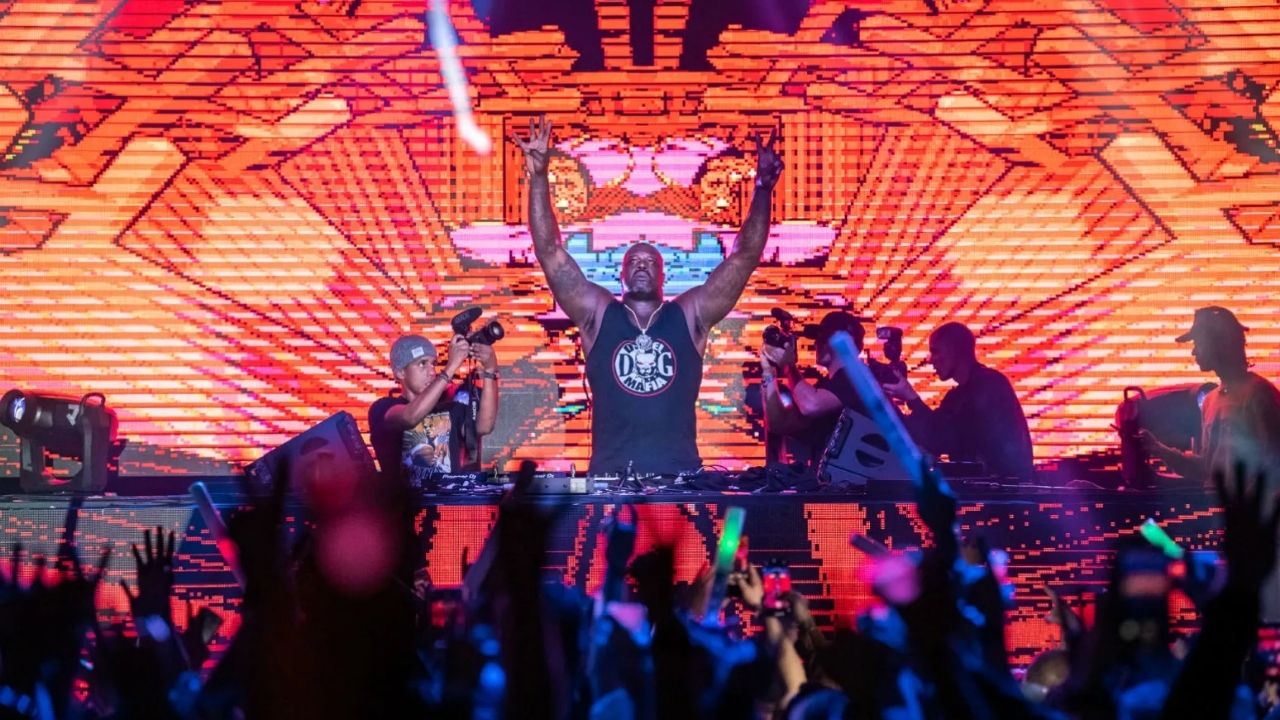 "The Ultra-VIP Shaq Million Dollar Experience at Shaq's Fun House is LEGENDARY!": How Shaquille O'Neal's Fun House Super Bowl parties offer the ultimate luxury experience money can buy