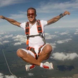 "Meet you downstairs at 8 am": Michael Schumacher took a rookie to skydive during the Canadian Grand Prix