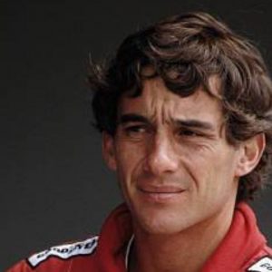 "It simply doesn't make much sense" - Ayrton Senna had bizarre throttle technique to go faster