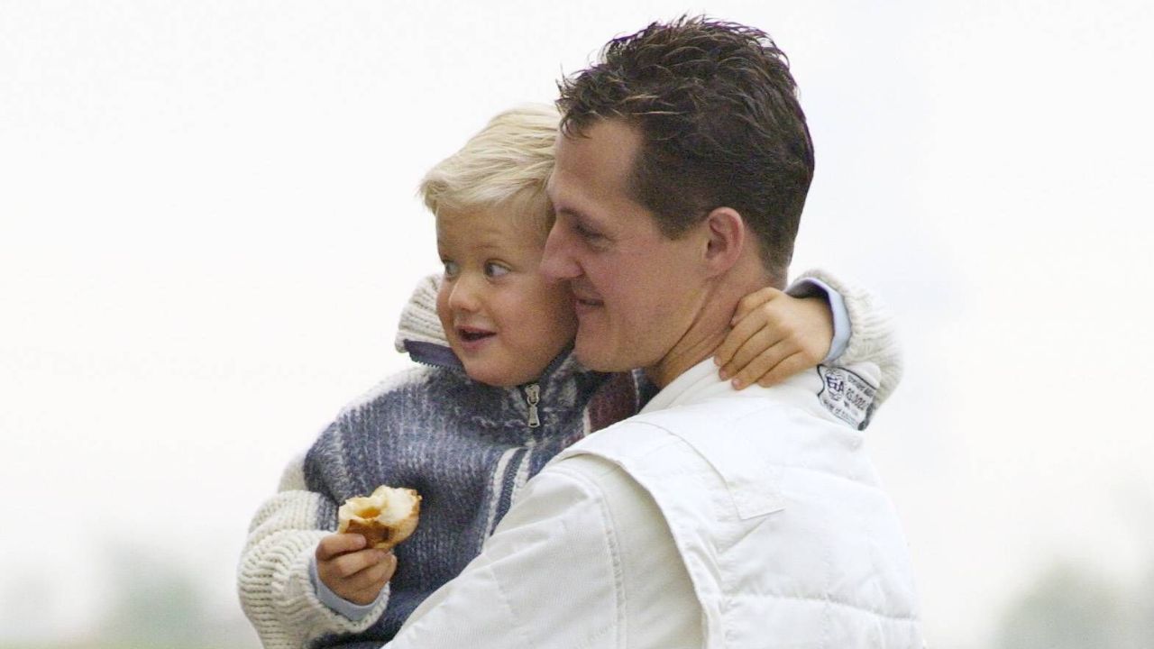 "Schumacher has lost his edge since he became a dad"– When Eddie Jordan had worst F1 take towards Michael Schumacher in history of sport