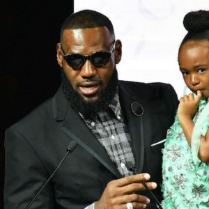 LeBron James posted a video of him smoking a cigar overlooking the ocean and chilling with his daughter, of course, Twitter has a problem!
