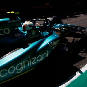 "Sebastian Vettel is getting back to near his best"– F1 Twitter lauds incredible recovery by four-time world champion after initial hiccup in Azerbaijan