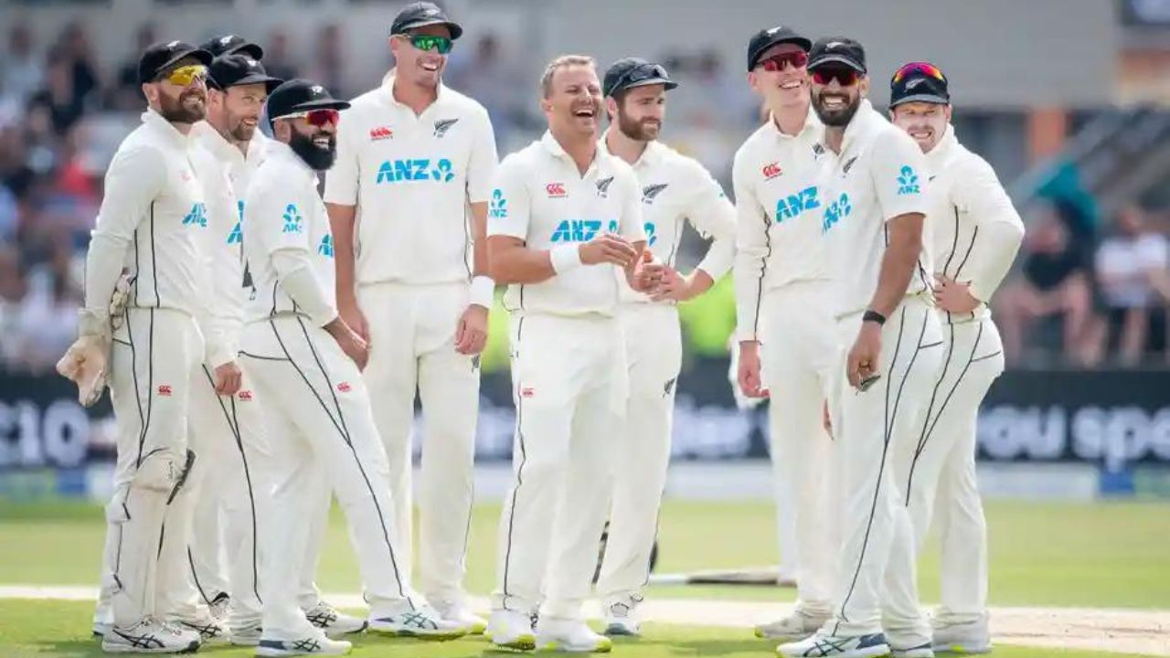 Cricket follow on calculator: What is follow on in cricket? Follow on in Test cricket rules